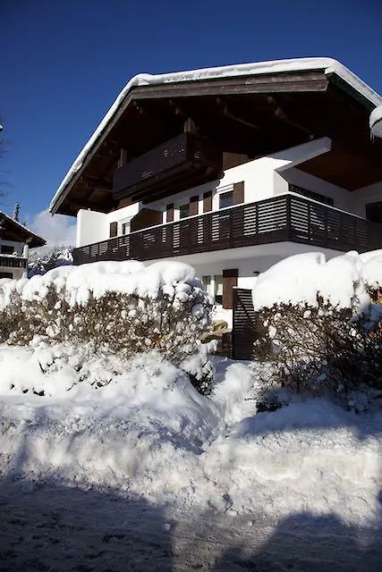 Landhaus Ela Oberstdorf 0*,